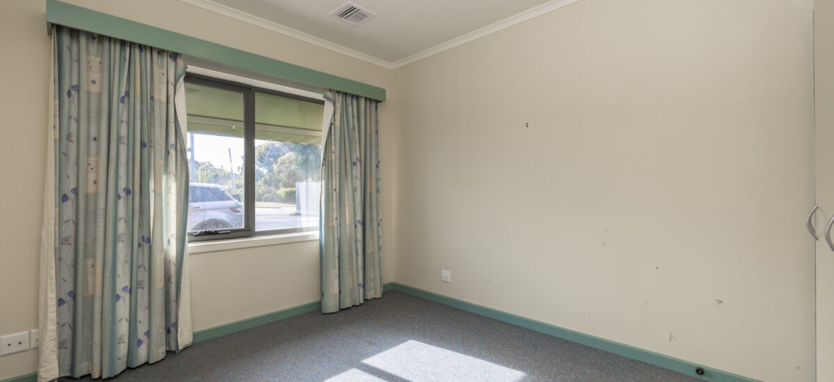 SIL Vacancy - Newcomb - Property - 595