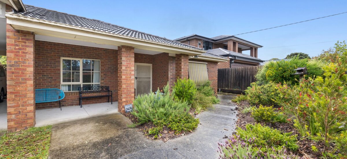 SIL Vacancy - Wantirna South - Property - 656