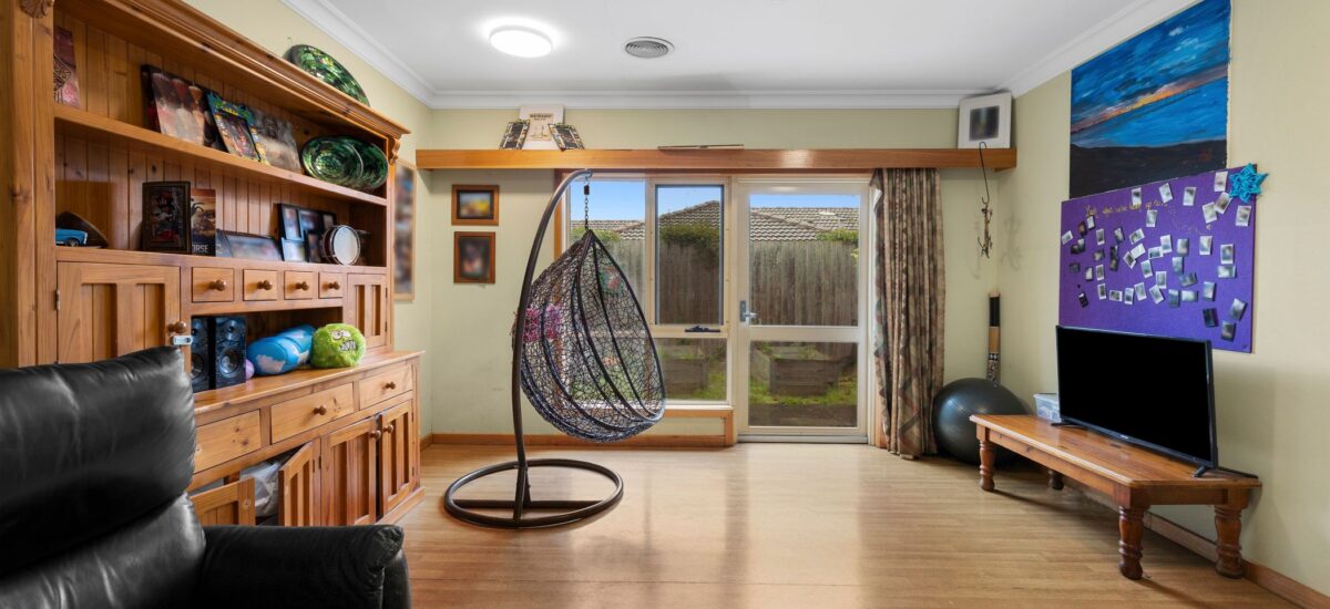 SIL Vacancy - Wantirna South - Property - 656
