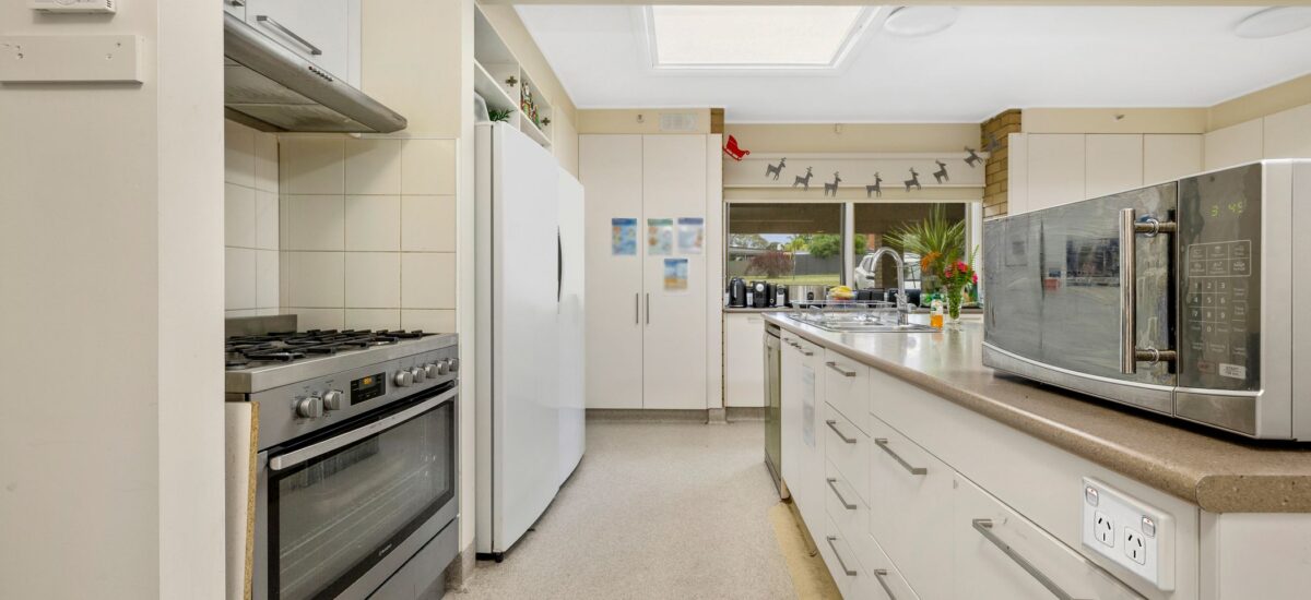 SIL Vacancy - Bundoora - Property - 846