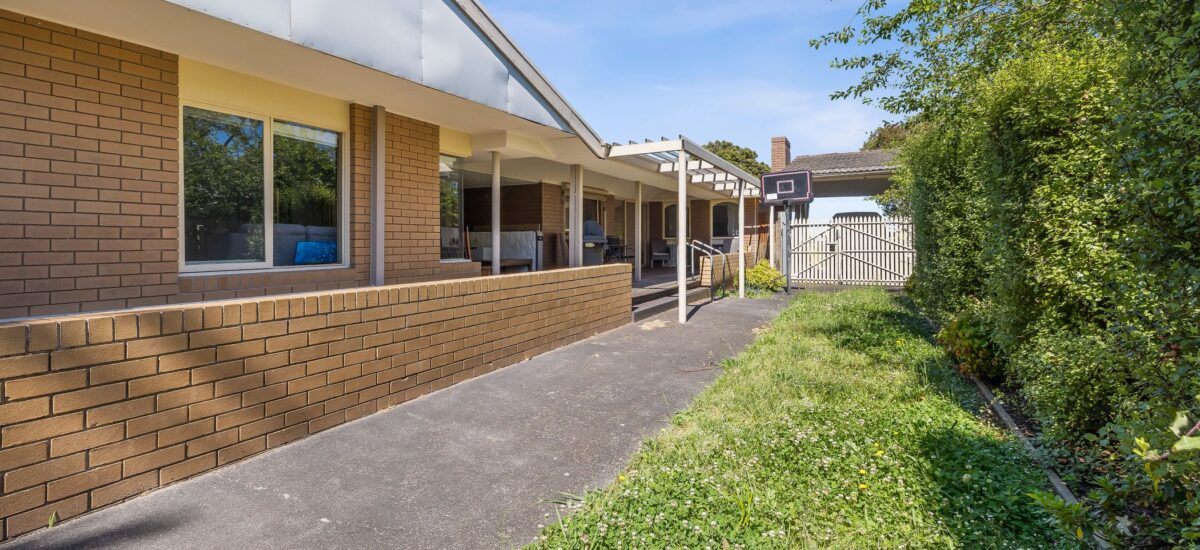 SIL Vacancy - Chirnside Park- Property - 384