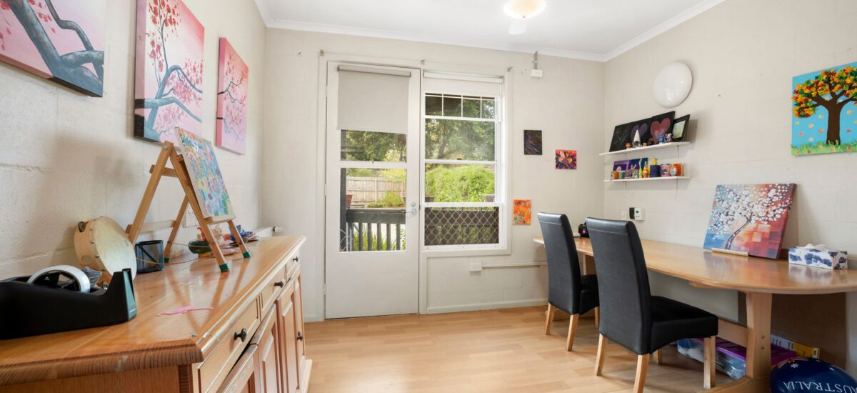 Supported Independent Living property in Warranwood