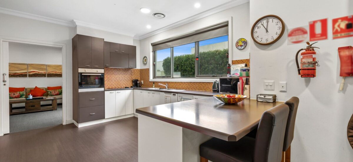 Supported Independent Living property in Kew - Property ID 676