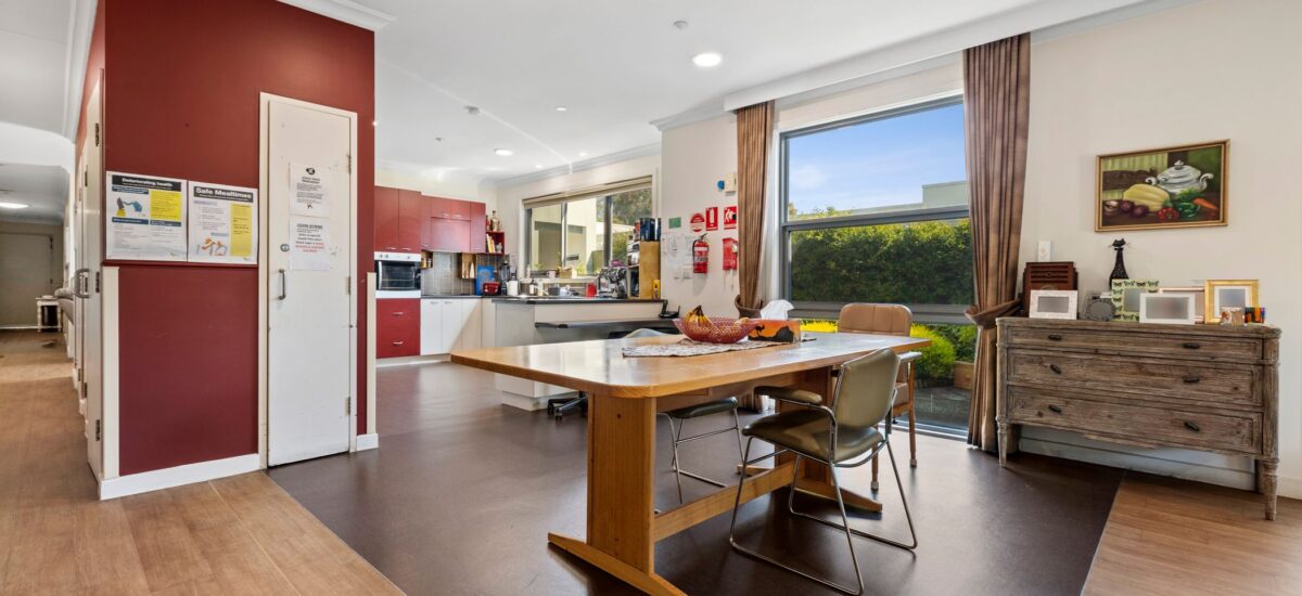 Supported Independent Living House in Kew – Property ID686